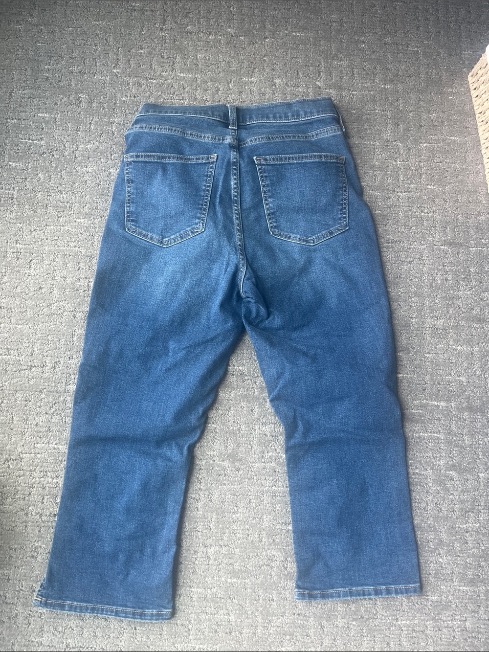 GAP Capri High Rise Set - Picture 4 of 6